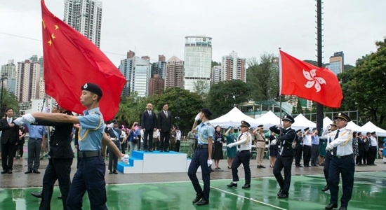 陳冬主禮香港青少年制服團體慶祝香港特區成立20周年大巡游活動(dòng)