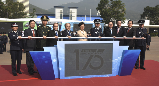 王志民、楊建平出席香港警隊成立175年匯演暨警民同樂(lè )日開(kāi)幕禮